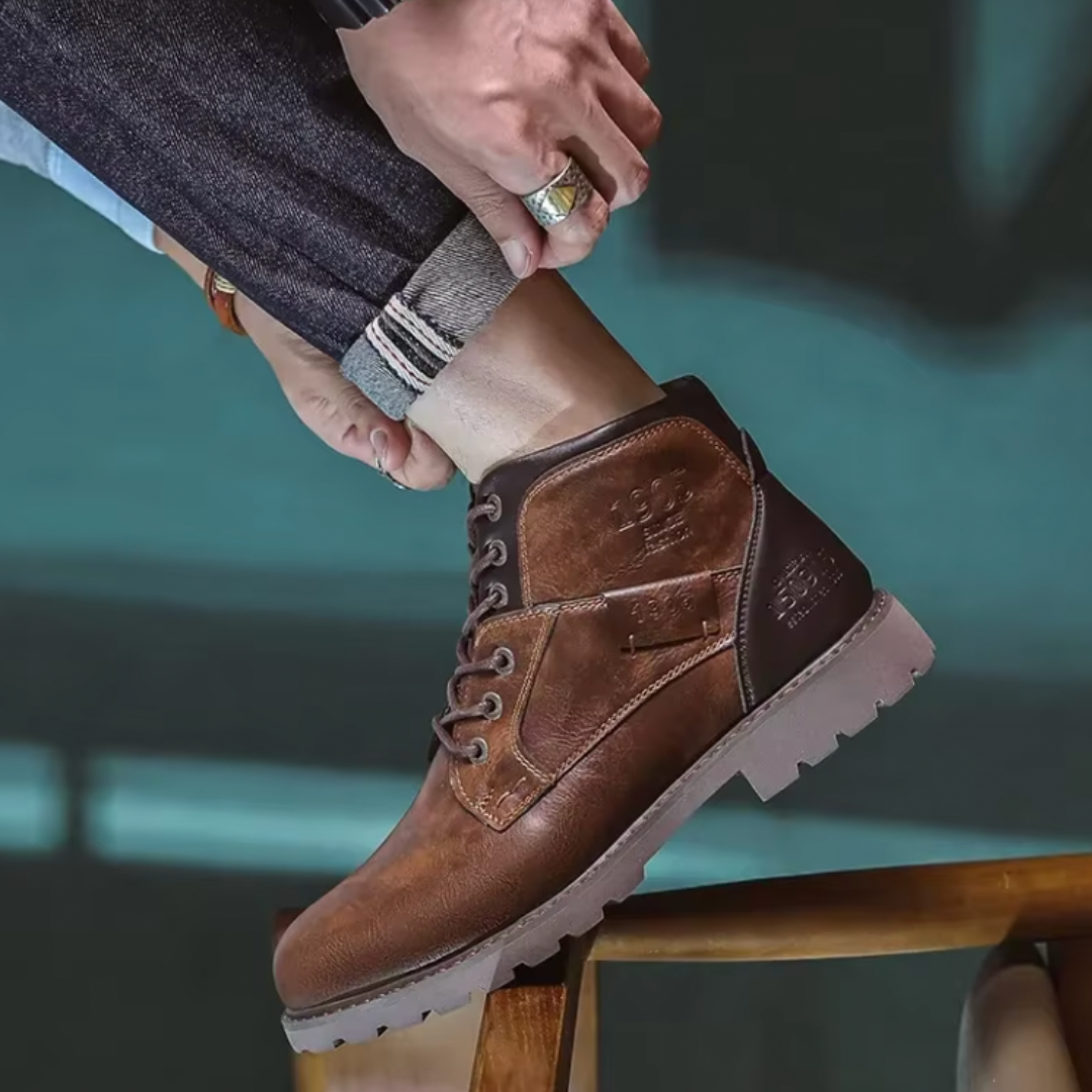 Aaron™ | Vintage Men's Boots