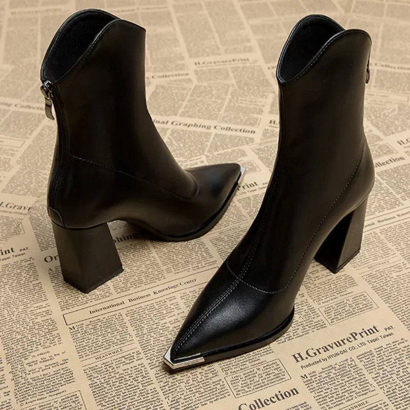 Selva - Chrome Tip Chelsea Boot