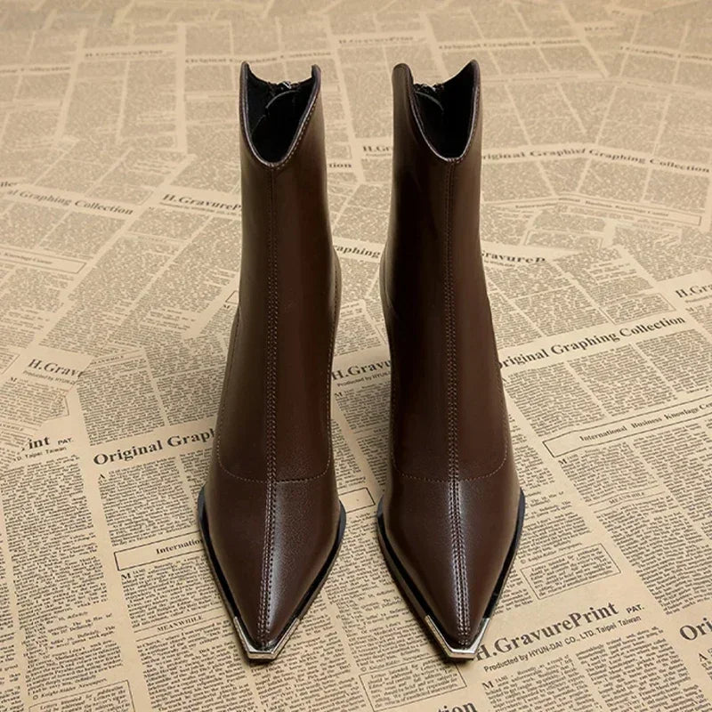 Selva - Chrome Tip Chelsea Boot