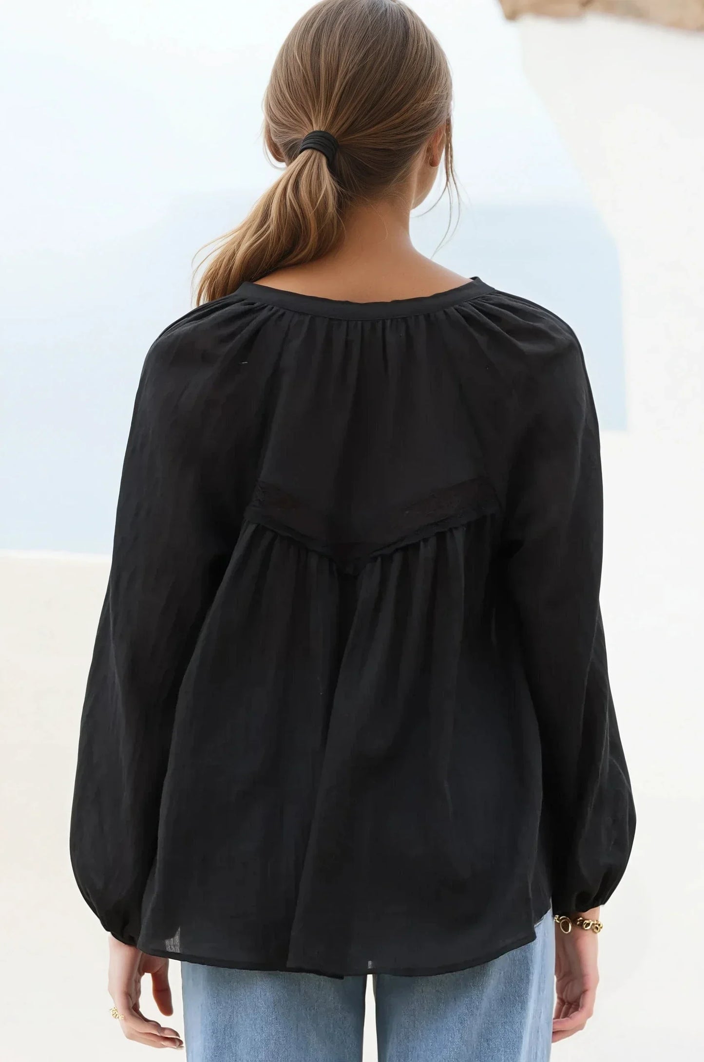 Angeline Top - Buttoned Down Scoop Hem Balloon Sleeve Top in Black