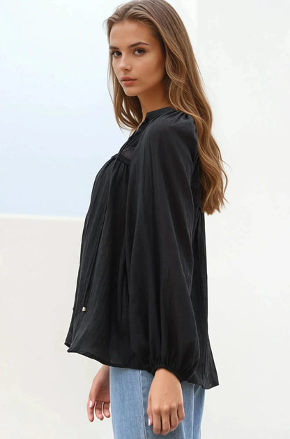 Angeline Top - Buttoned Down Scoop Hem Balloon Sleeve Top in Black