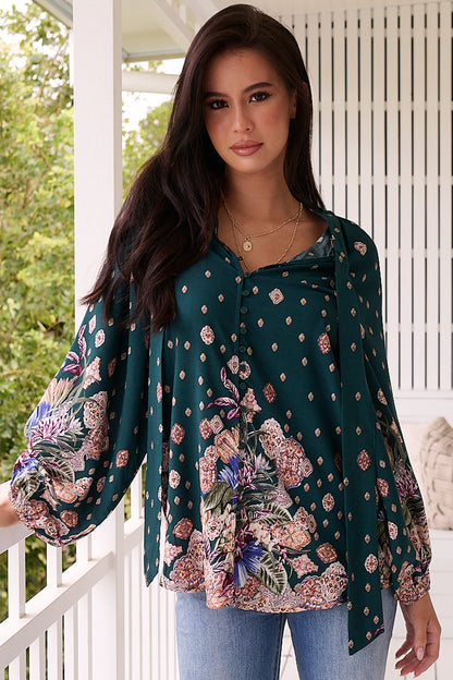 JAASE - Imogen Blouse: Mandarin Collar Button Down Blouse in Estella Print