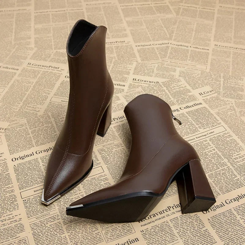 Selva - Chrome Tip Chelsea Boot