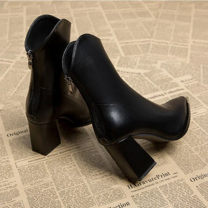 Selva - Chrome Tip Chelsea Boot
