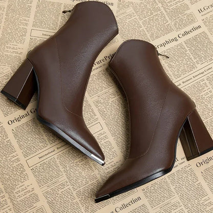 Selva - Chrome Tip Chelsea Boot