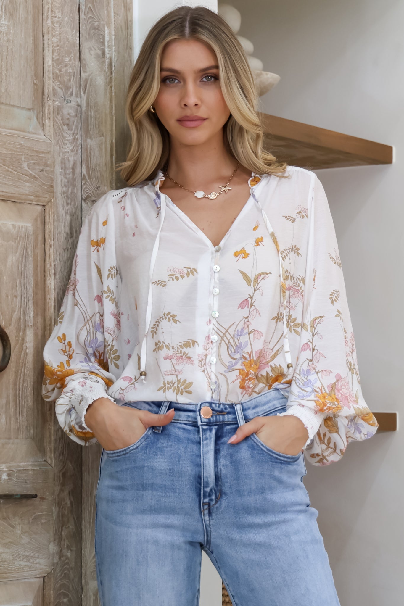 Violet Blouse - Frill Collar Button Down Balloon Sleeve Blouse In Sheree Print
